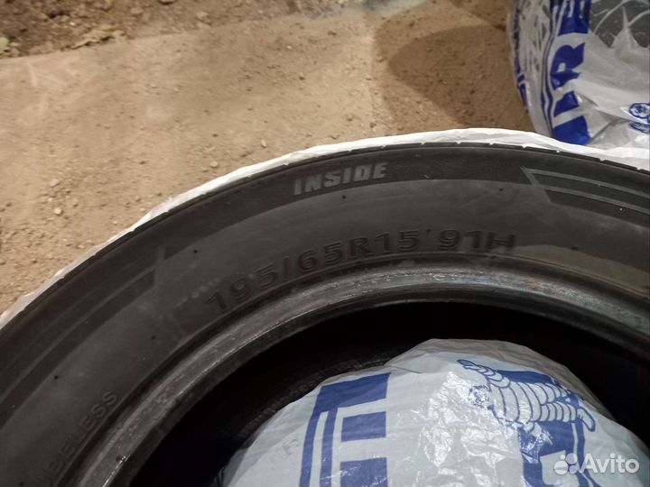 Kumho Ecowing ES01 KH27 195/65 R15 91H