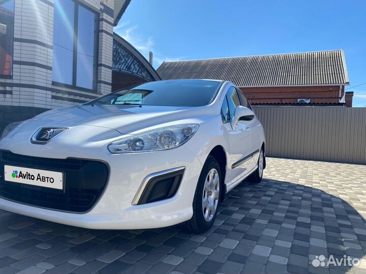 Peugeot 308 1.6 МТ, 2011, 147 000 км