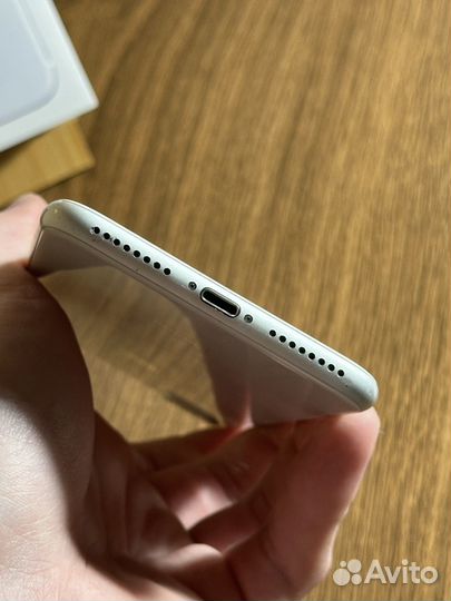 iPhone 8 Plus, 64 ГБ