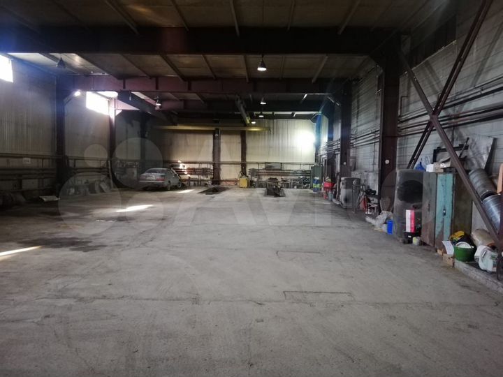 Склад, 590 м²