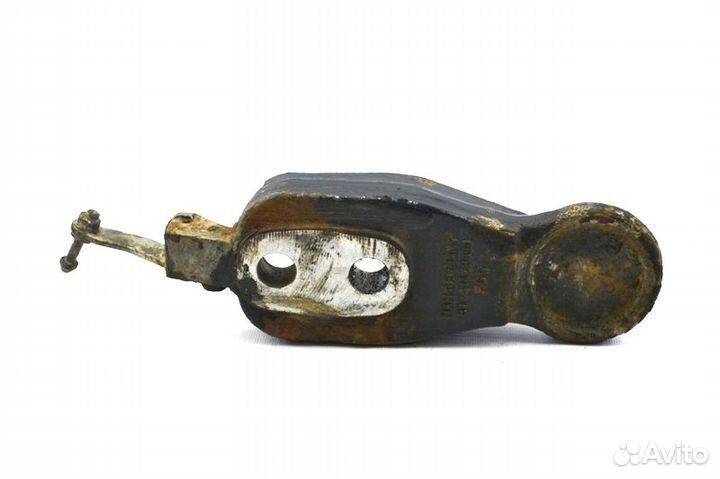 Кронштейн с переднего моста MAN TGA 18.530 (01.00)