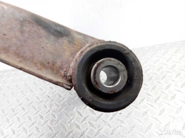 Рычаг передний левый верхний Nissan Titan 1 A60