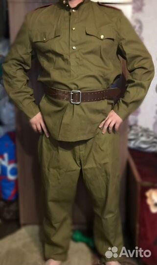 Военный костюм