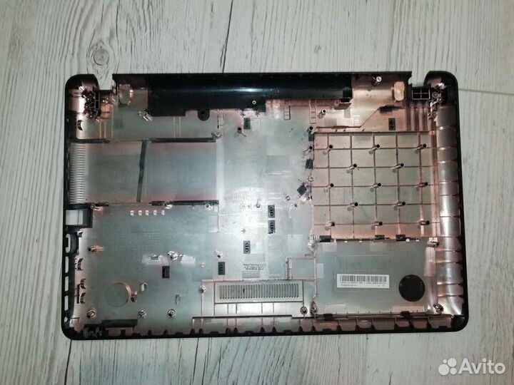 Поддон asus X541S