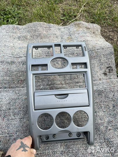 Консоль priora 1