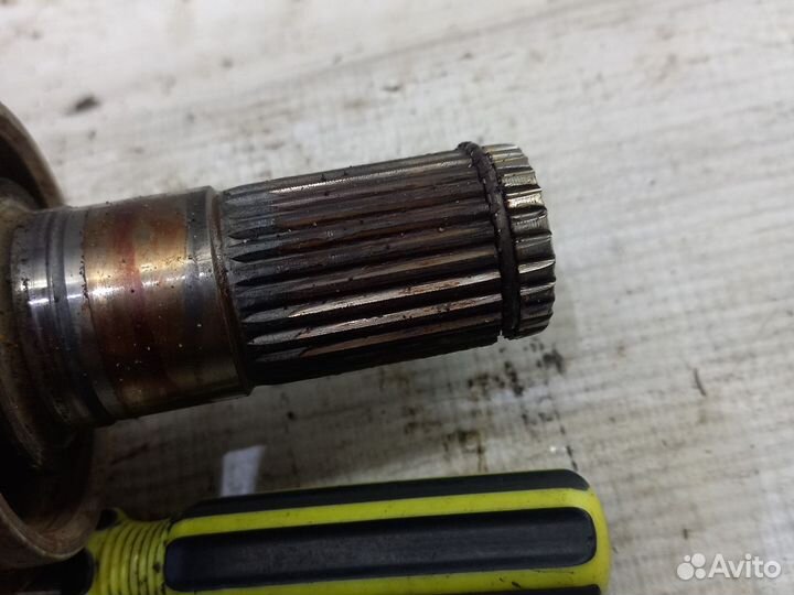 Привод левый Kia Ceed 2 АКПП Дизель