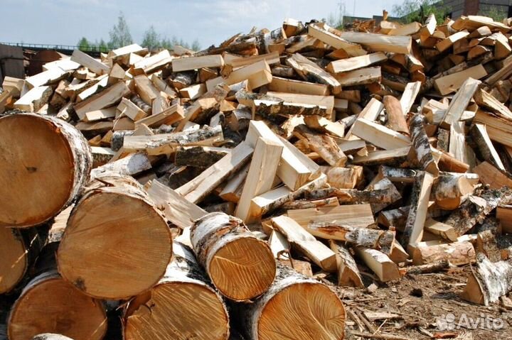 Дрова подсушенные