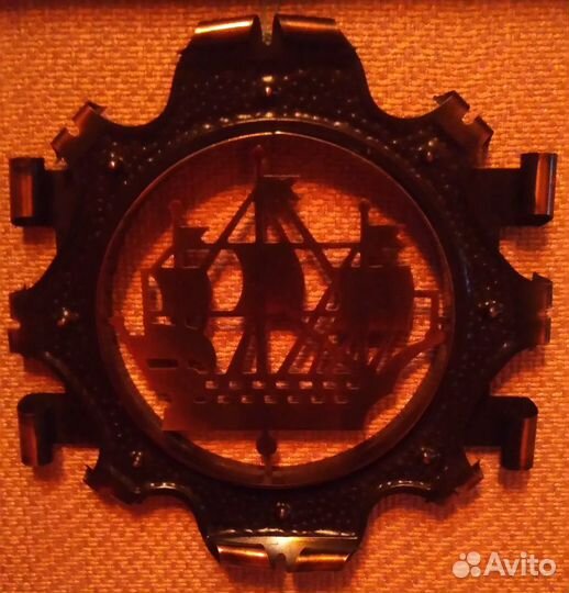 Чеканка, панно, плитка с иероглифом