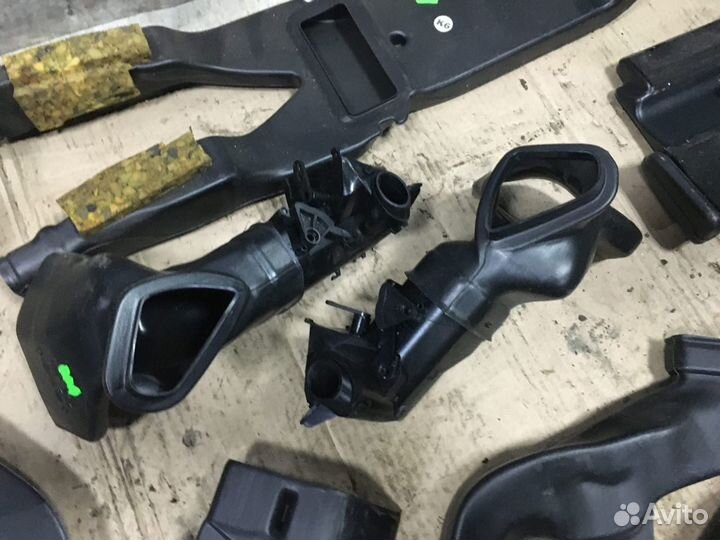 Воздуховоды пластик салона комплект Mercedes W220