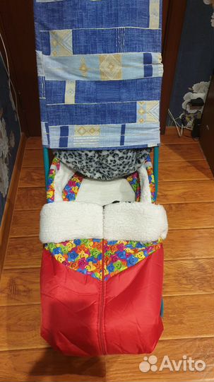 Детские санки на колесах