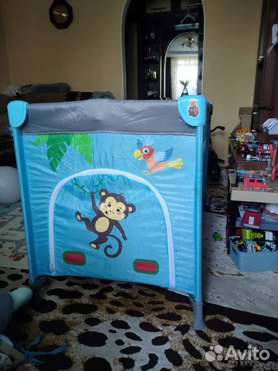 Манеж детский складной