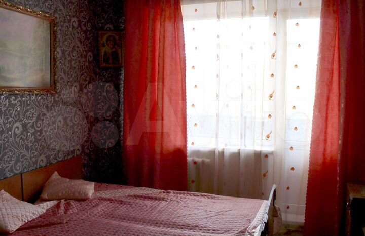 4-к. квартира, 96 м², 4/9 эт.