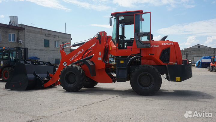 Фронтальный погрузчик Redstar 2400GTS, 2023