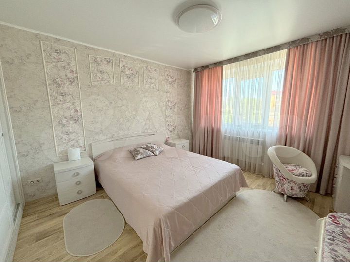 2-к. квартира, 60 м², 2/10 эт.