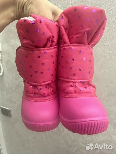 Зимние сапожки на девочку новые