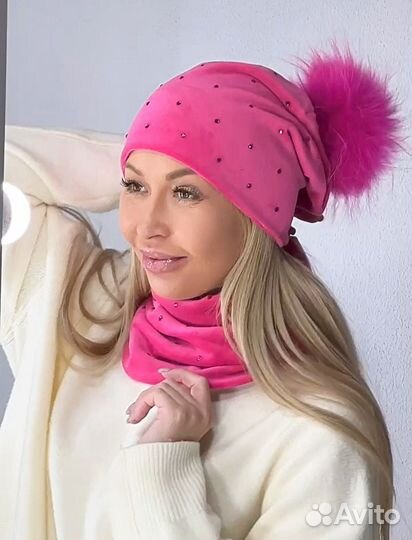 Комплект шапка и снуд со стразами