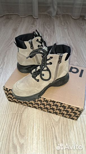 Ботинки демисезонные для девочки
