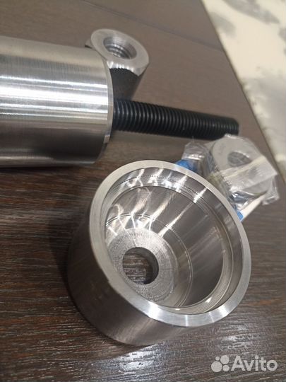 Съемник плавающих сайлентблоков бмв Е90, 91