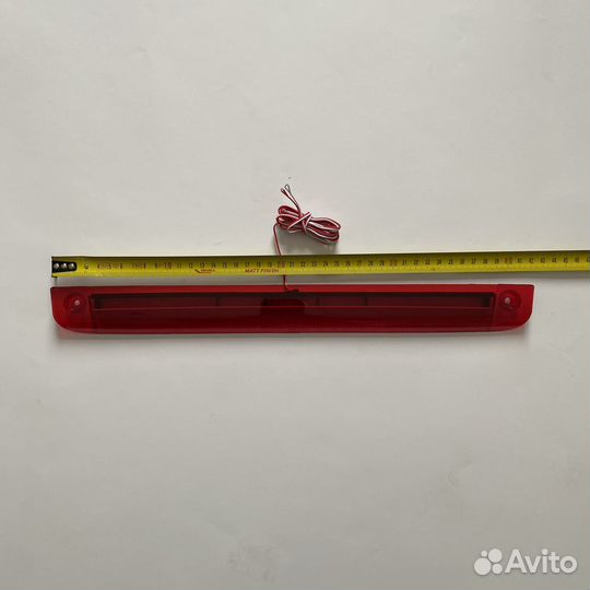 Стоп сигнал в спойлер 42 см