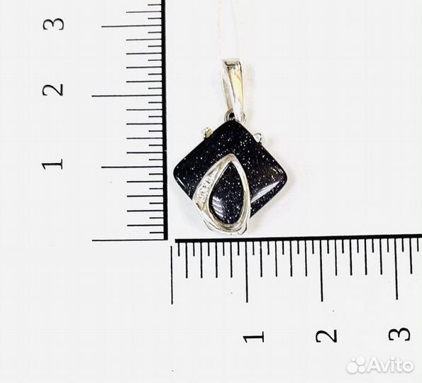 Подвеска с природным камнем Золото