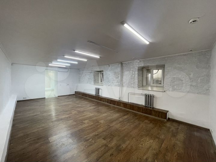 Сдам торговое помещение, 74.2 м²