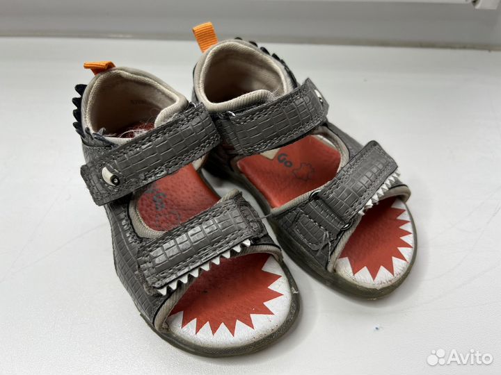 Детская обувь