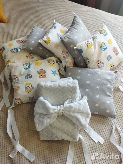 Бортики в кроватку