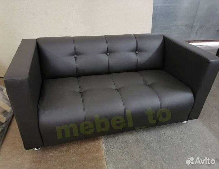 Диван в кафе.кальянную.магазин