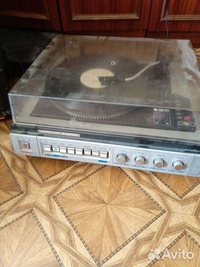 Проигрыватель винила