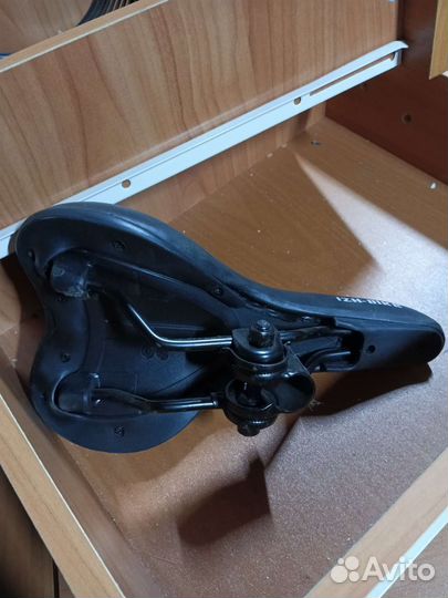 Велосипедное седло