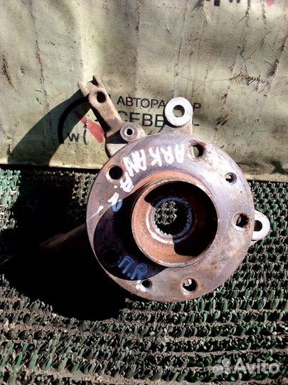 Кулак поворотный передний правый Renault Arkana