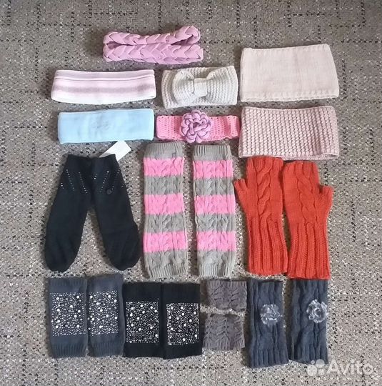 Пакетом аксессуары женск+митенки.Цена за всё