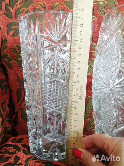 Большая хрустальная ваза для цветов