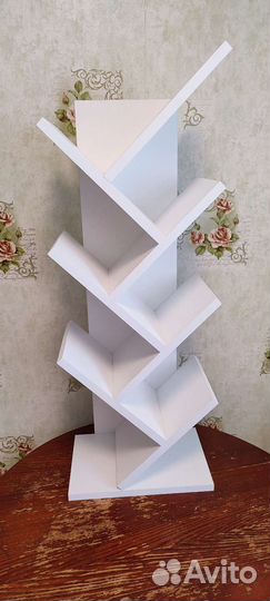 Полка настенная белая