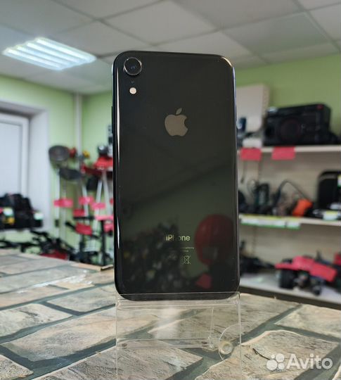 iPhone Xr, 64 ГБ