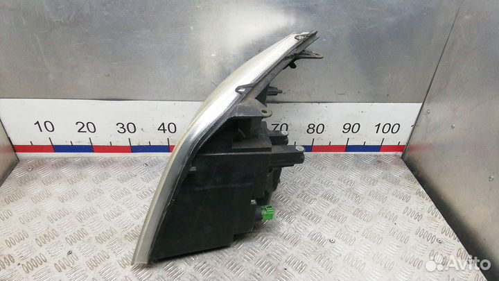 Фара правая Ford Transit 7 2009