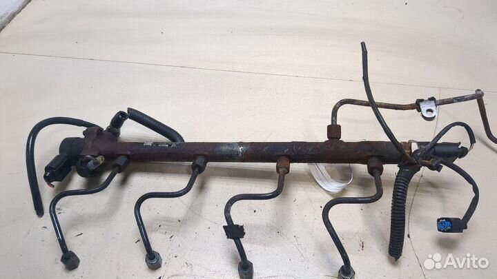 Рампа топливная Mercedes Sprinter