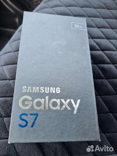 Телефон Samsung galaxy s7