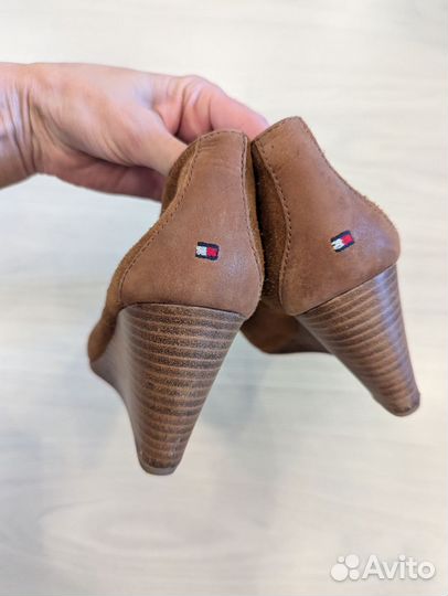 Tommy hilfiger ботильоны