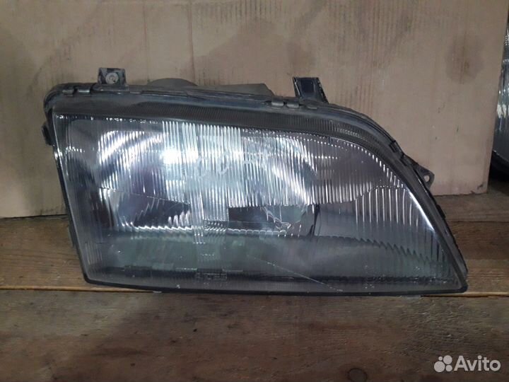 Фара правая Опель Омега А