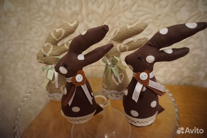 Пасхальные украшения зайцы