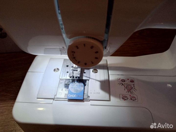 Швейная машина Brother
