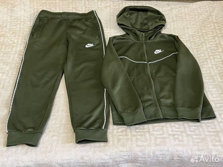Спортивный костюм Nike для мальчика