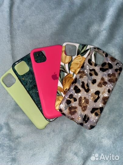 Чехол на iPhone 11