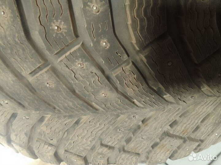 Michelin X-Ice North 4 215/55 R17 98T