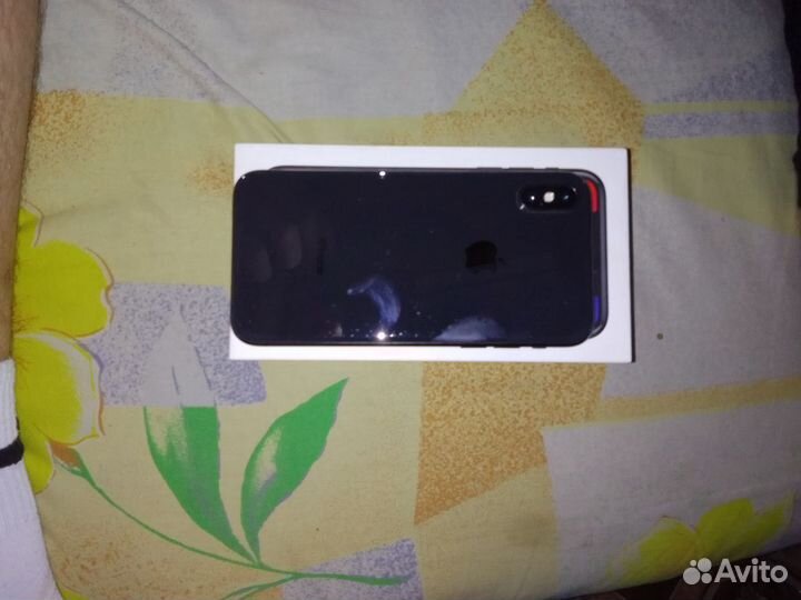 iPhone х 64gb