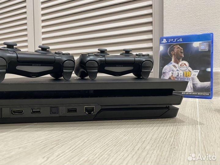 Sony PlayStation 4 PRO +550игр +2дж