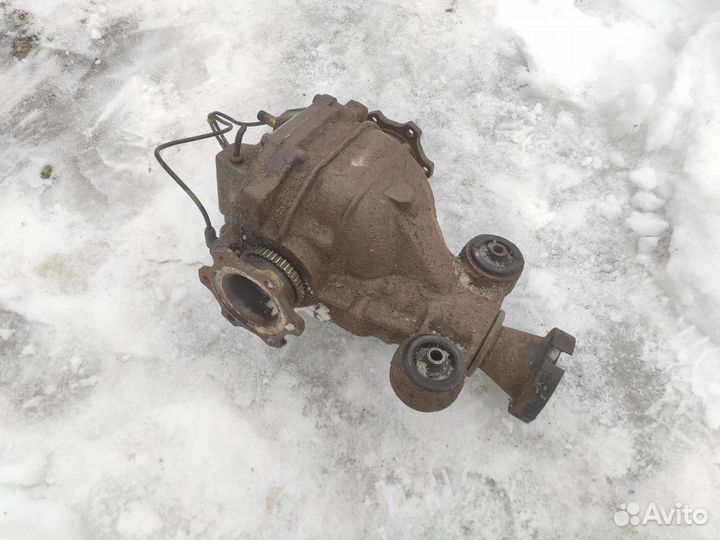 Редуктор заднего моста задний Infiniti Fx35 S50