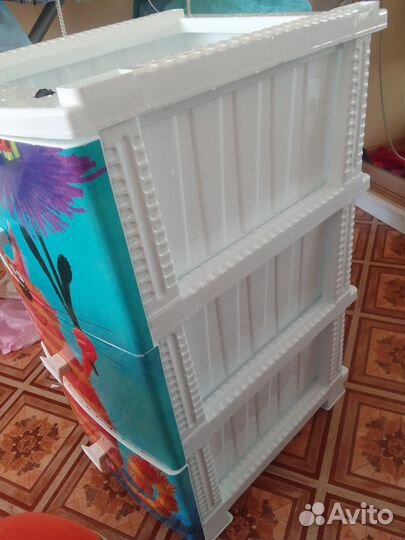 Ящики пластиковые от этажерки