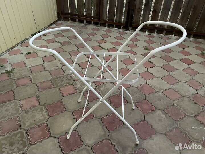 Подставка под ванну, ванна